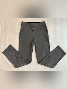 Max Studio Pull On Black and White Checked Slim Leg Pants-  size Small